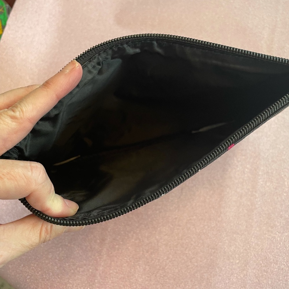 Kate Spade pouch - Picture 3 of 4